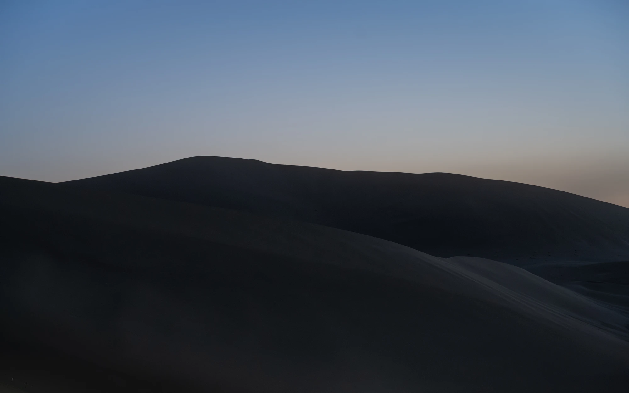 夕暮れの鳴沙山